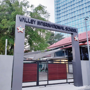 Riveria City to Valley International School